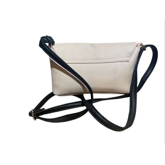 Deb and Dave NY/LA Bow Crossbody - Picture 5 of 8